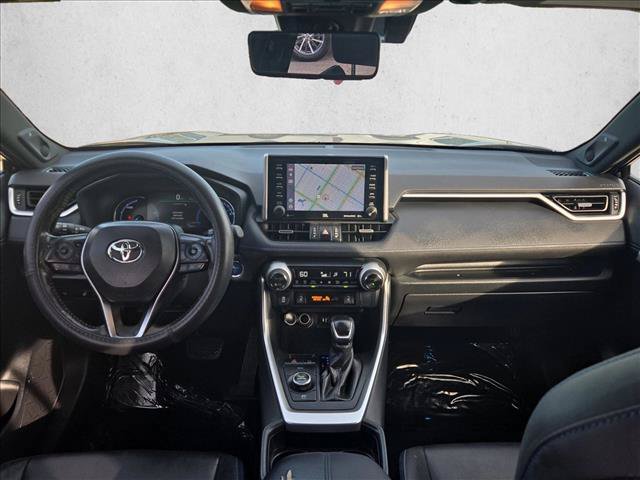 Used 2019 Toyota RAV4 XSE w/ XSE Weather Package AWD/4WD image 19