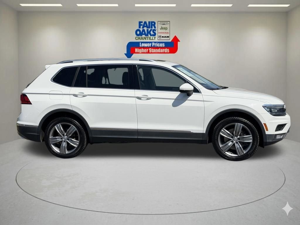 Used 2018 Volkswagen Tiguan SEL Premium AWD/4WD image 5