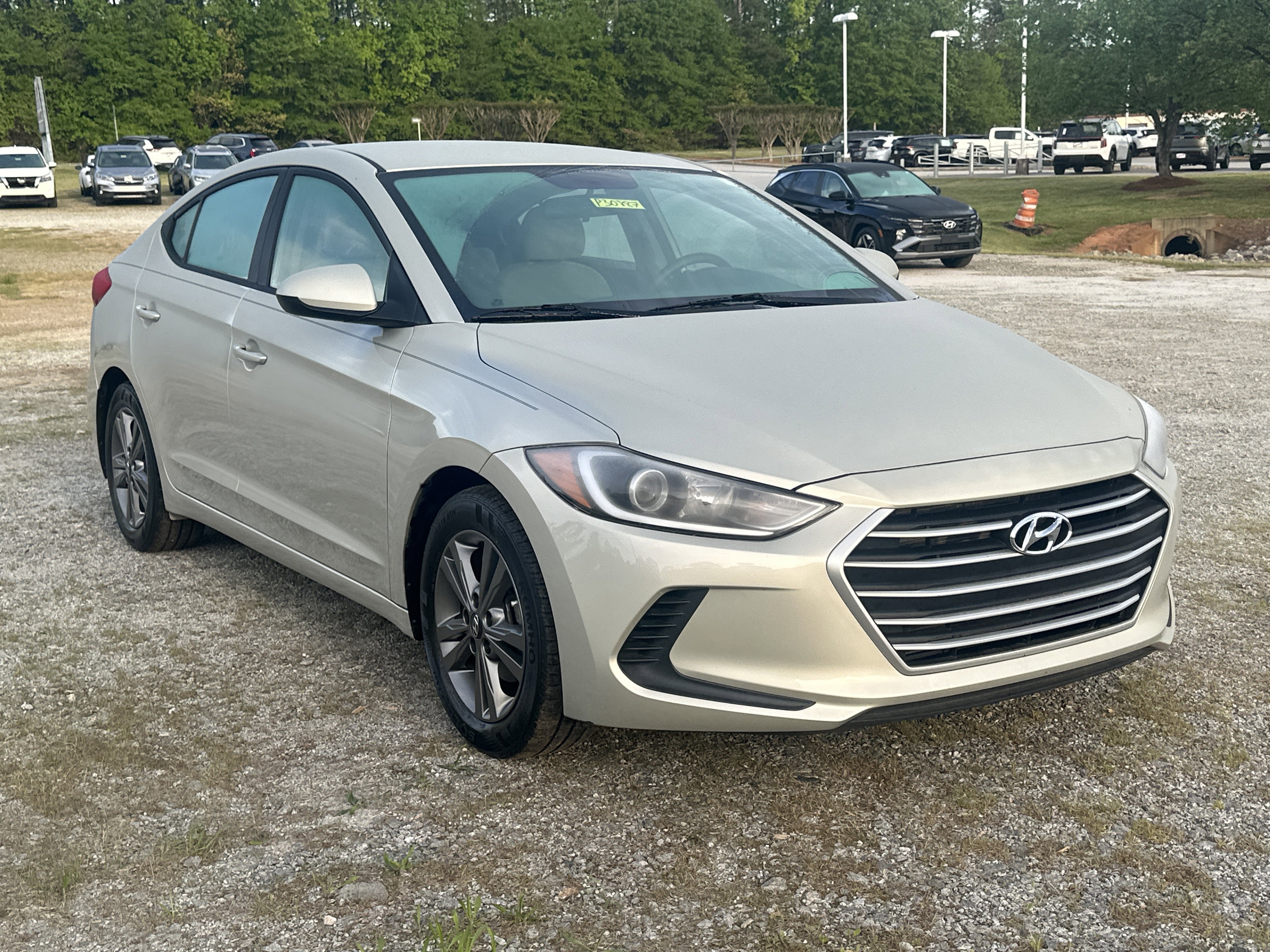 Used 2018 Hyundai Elantra SEL w/ Cargo Package image 3
