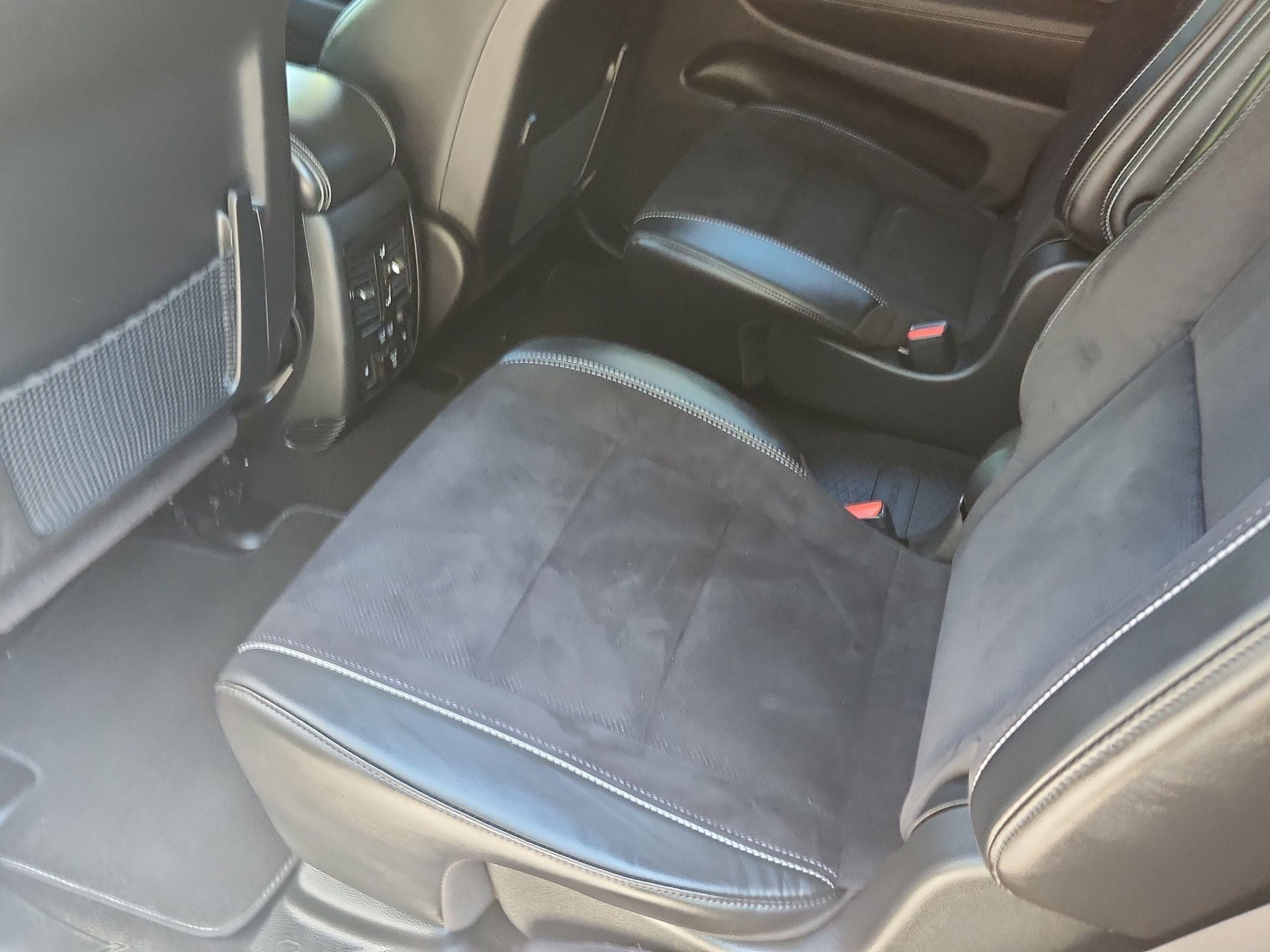 Used 2024 Dodge Durango SRT Hellcat w/ Black Package AWD/4WD image 9