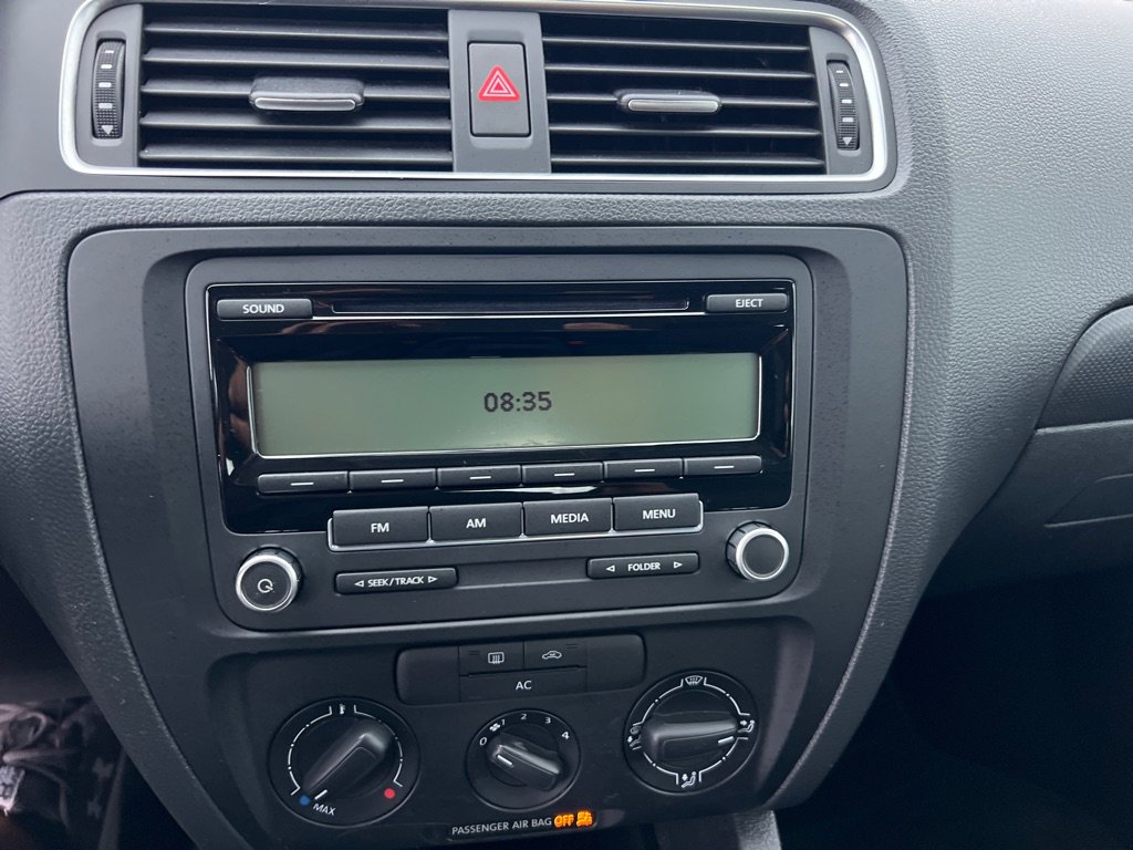 Used 2011 Volkswagen Jetta Sedan image 29