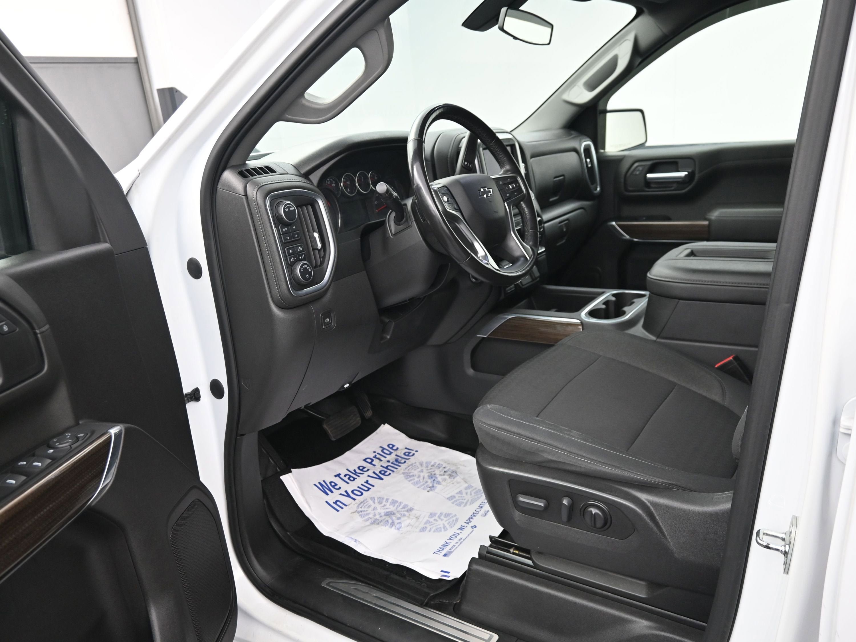 Used 2021 Chevrolet Silverado 1500 LT Trail Boss w/ Bed Protection Package image 9