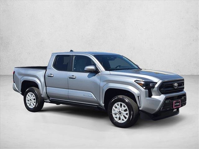 Used 2024 Toyota Tacoma SR5 AWD/4WD image 3