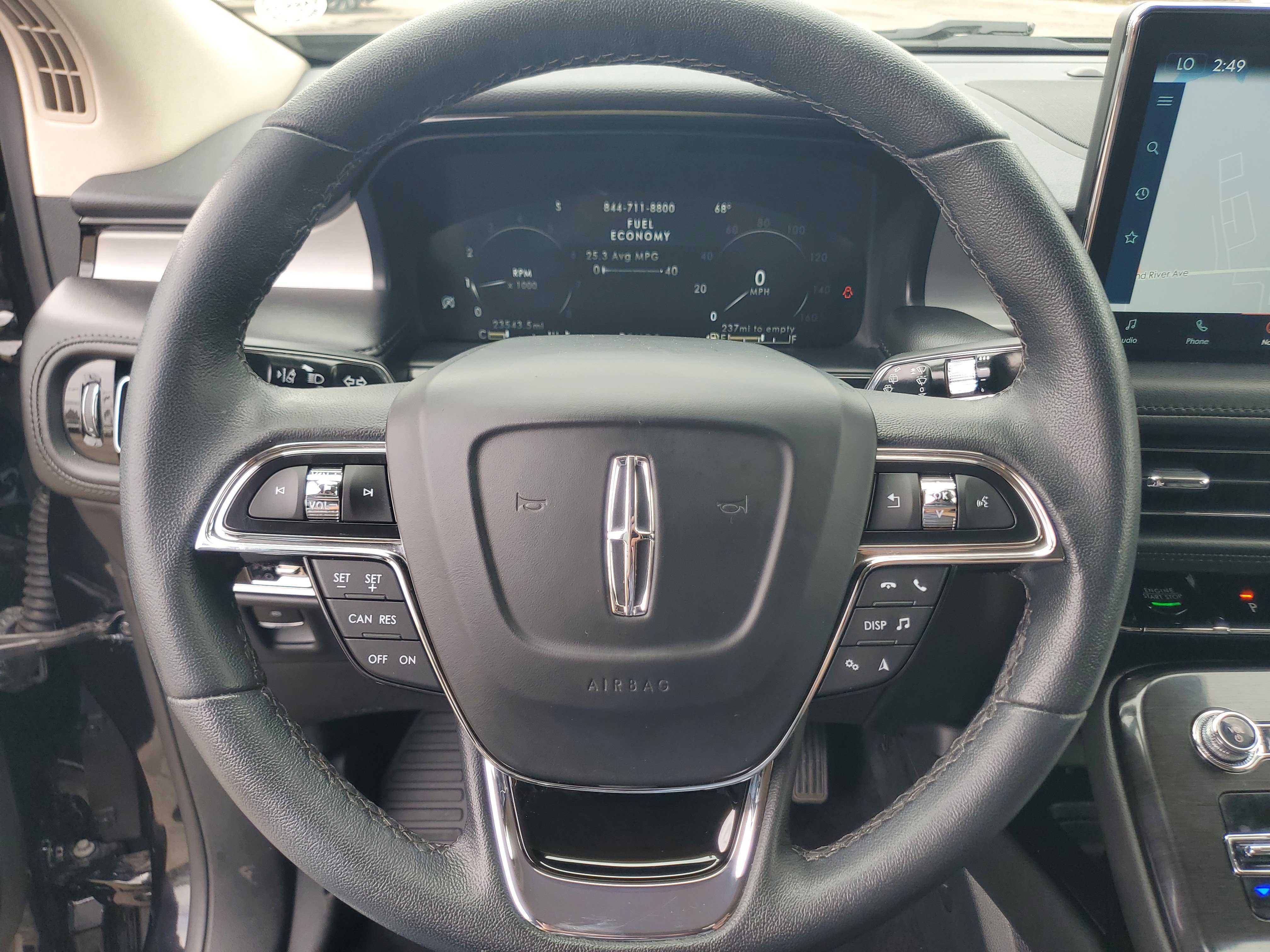 Certified 2023 Lincoln Nautilus AWD w/ Premium Package image 14