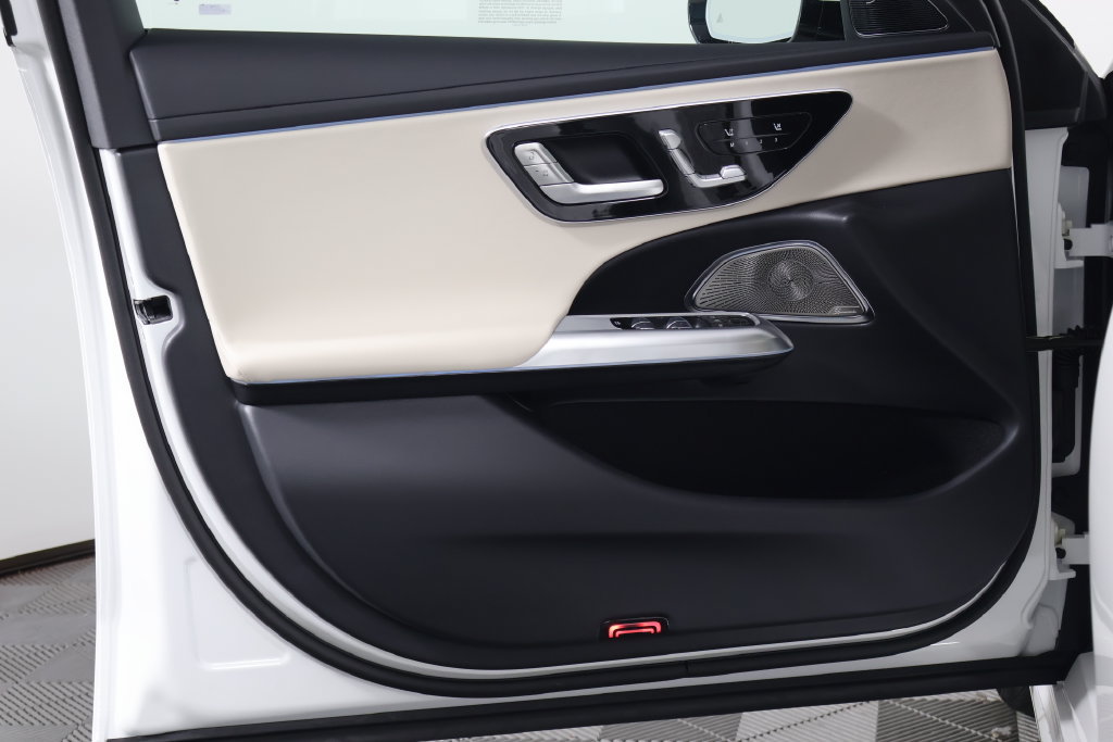 New 2027 Mercedes-Benz E 350 Sedan image 7