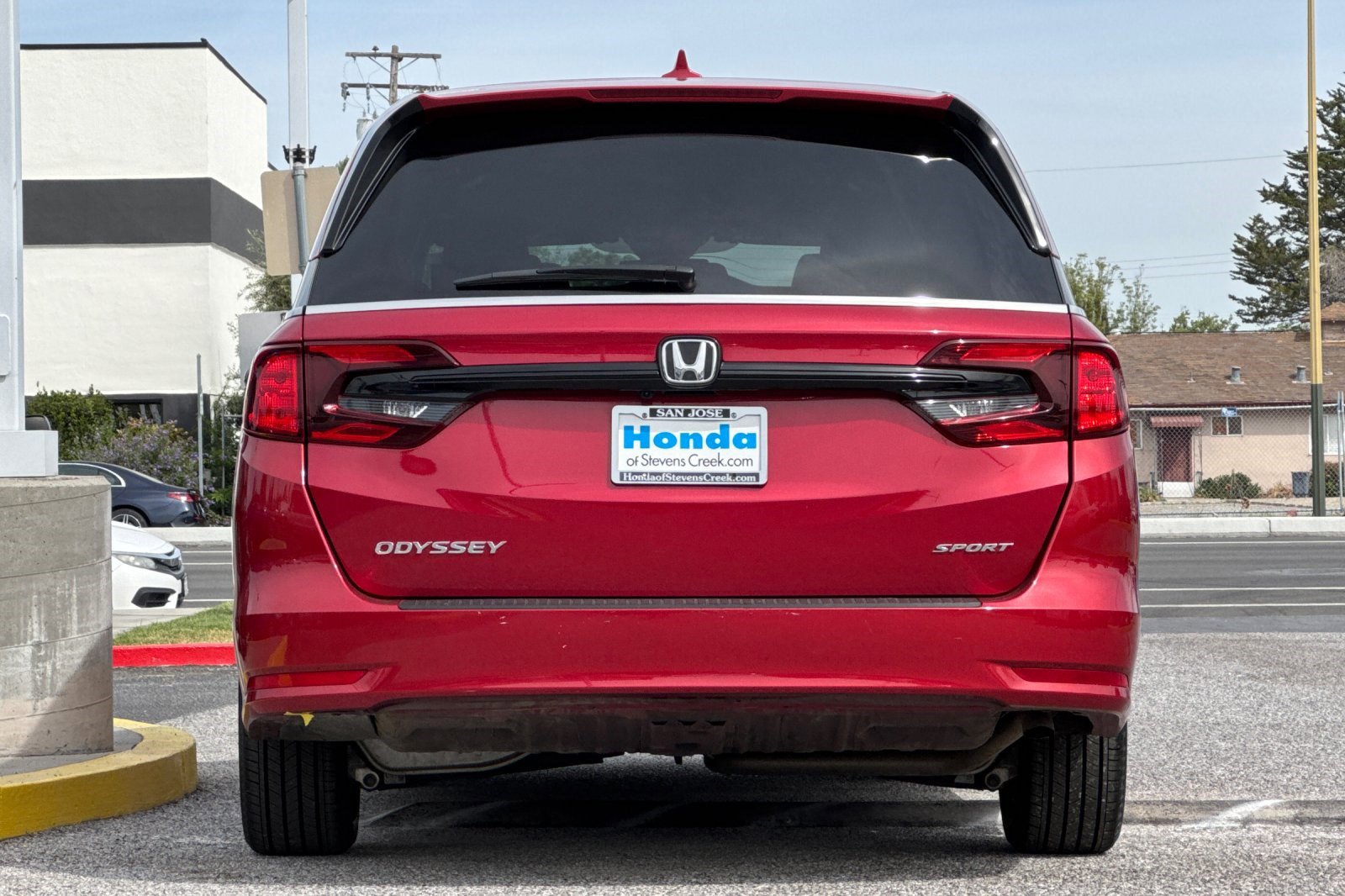 Certified 2023 Honda Odyssey Sport image 9