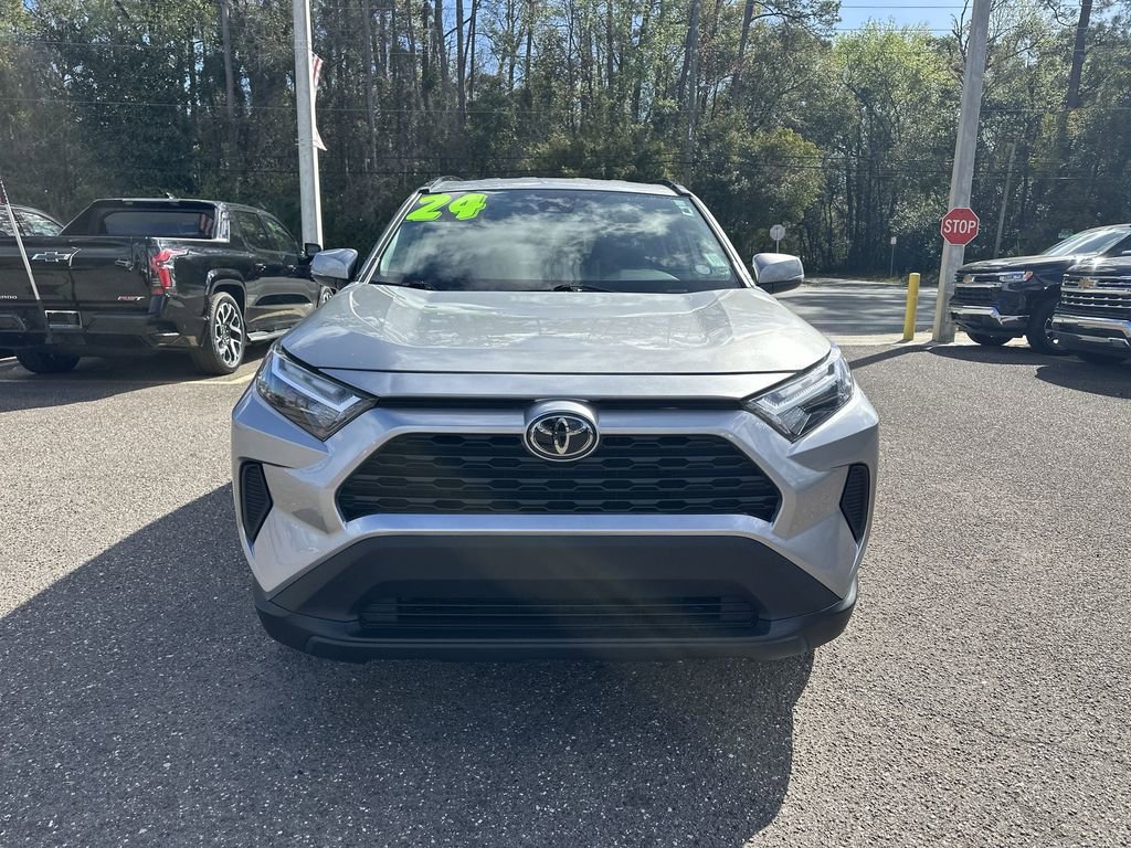 Used 2024 Toyota RAV4 XLE image 11