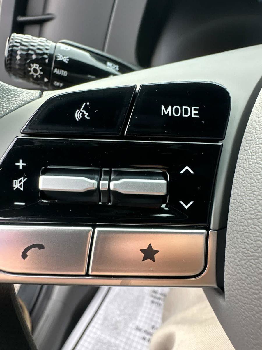 New 2026 Hyundai Elantra SE FWD image 15