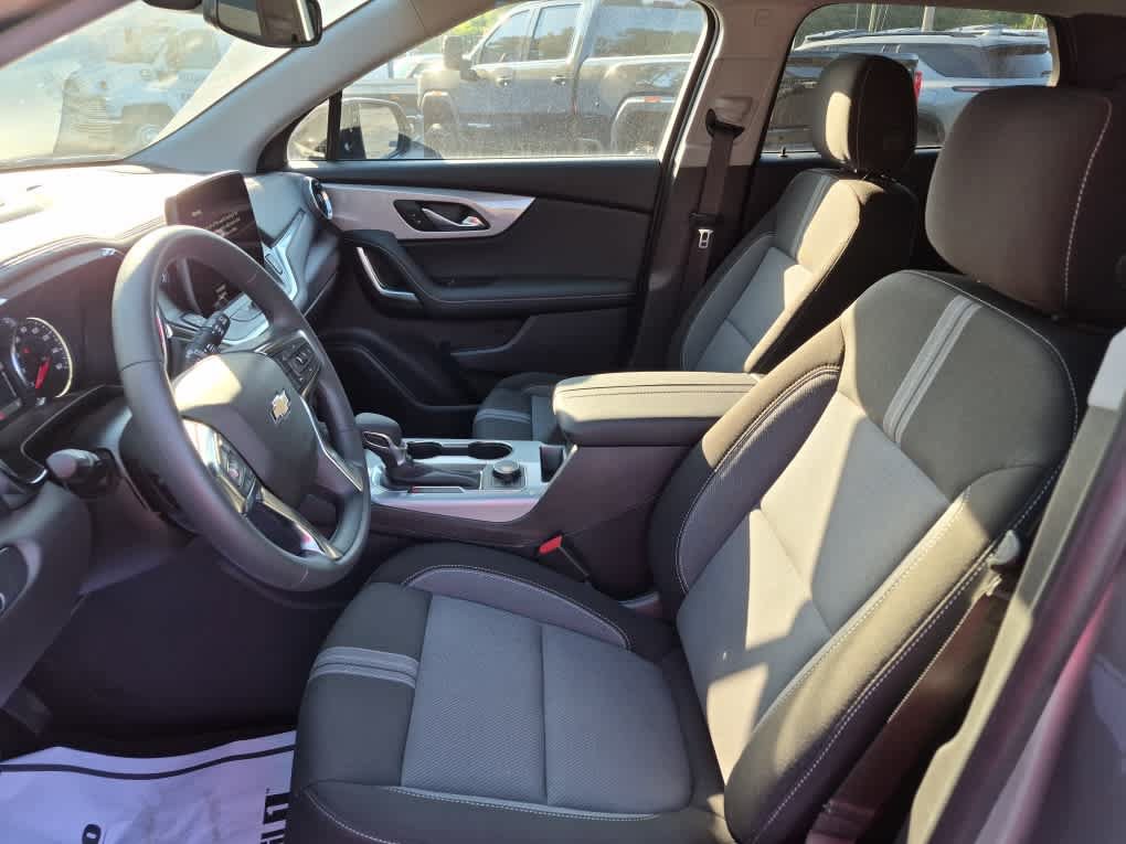 New 2026 Chevrolet Blazer LT w/ Convenience Package FWD image 14