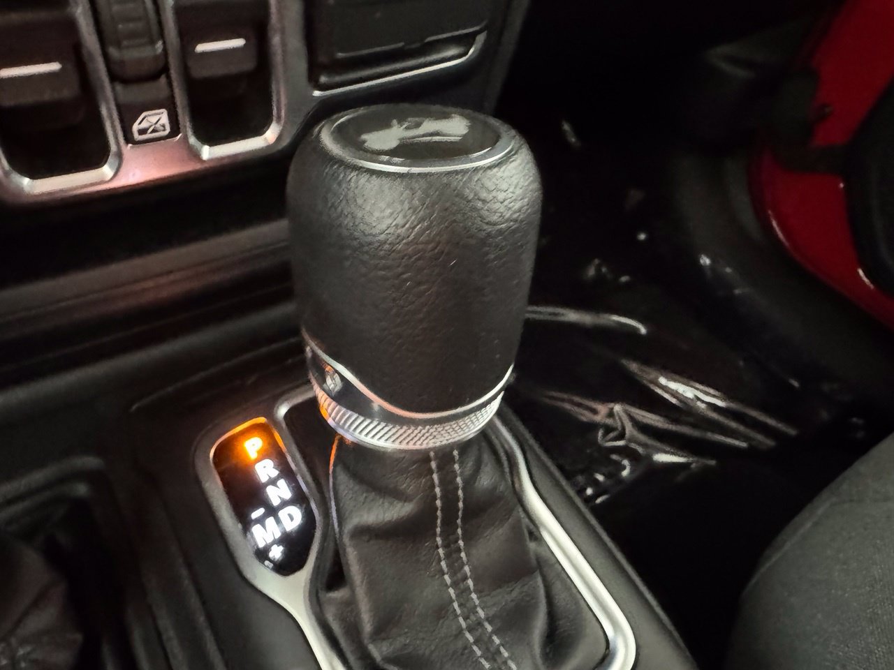 Used 2026 Jeep Wrangler Unlimited Sahara AWD/4WD image 21