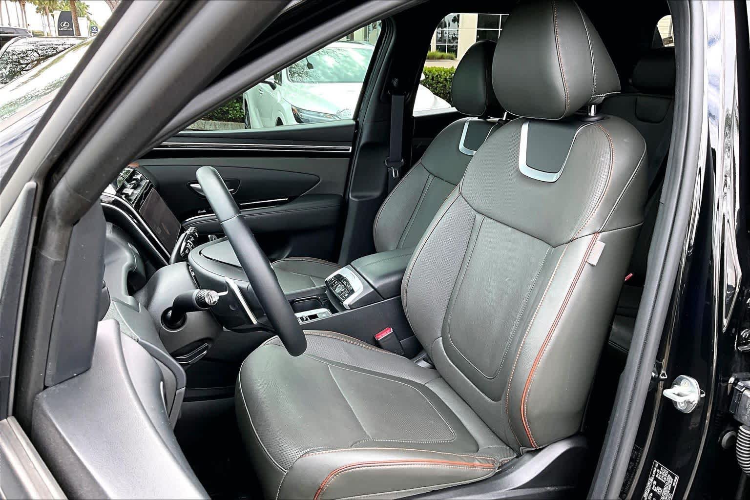 Used 2023 Hyundai Santa Cruz Limited AWD/4WD image 13
