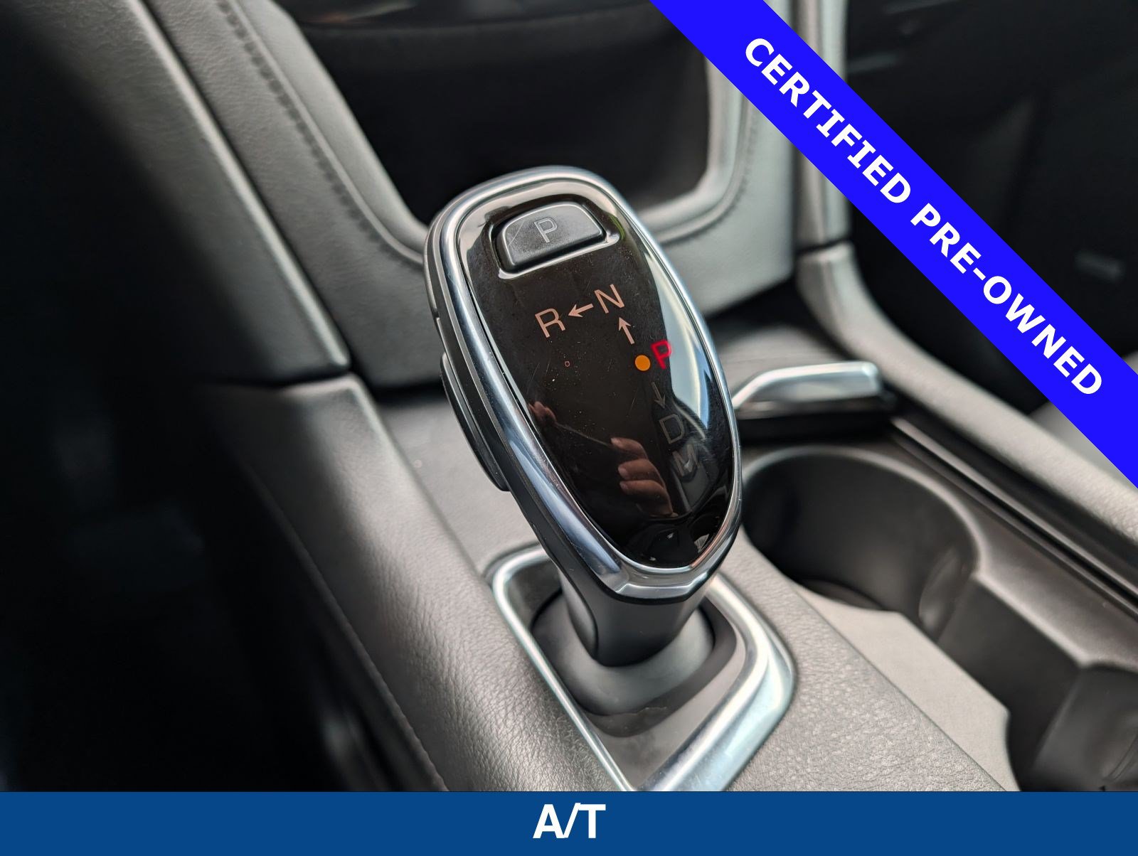 Used 2017 Cadillac XT5 Luxury w/ Driver Awareness Package FWD image 32