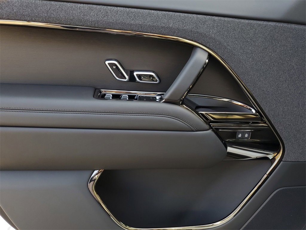 New 2025 Land Rover Range Rover Sport Dynamic SE image 13