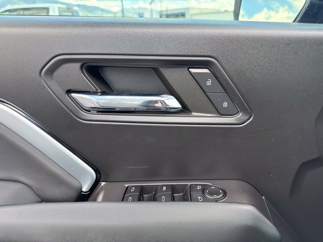 Used 2023 Chevrolet Colorado Z71 w/ Z71 Convenience Package 2 AWD/4WD image 19