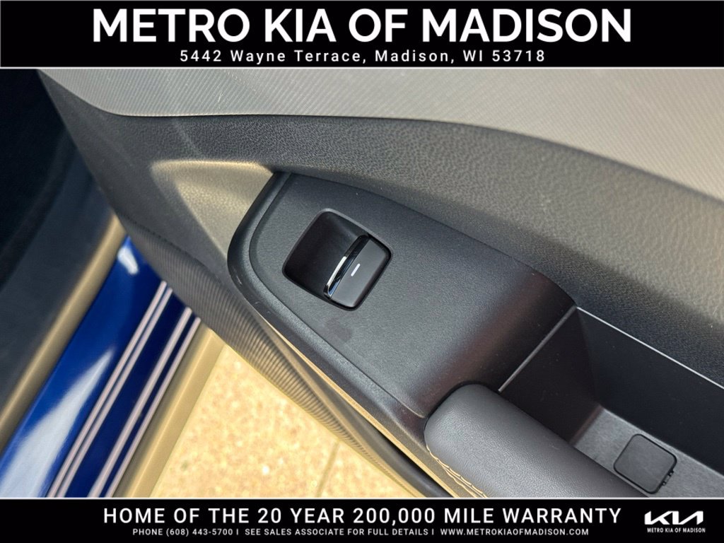 Used 2024 Subaru Crosstrek 2.5i Sport w/ Crosstrek Mirror Package AWD/4WD image 38