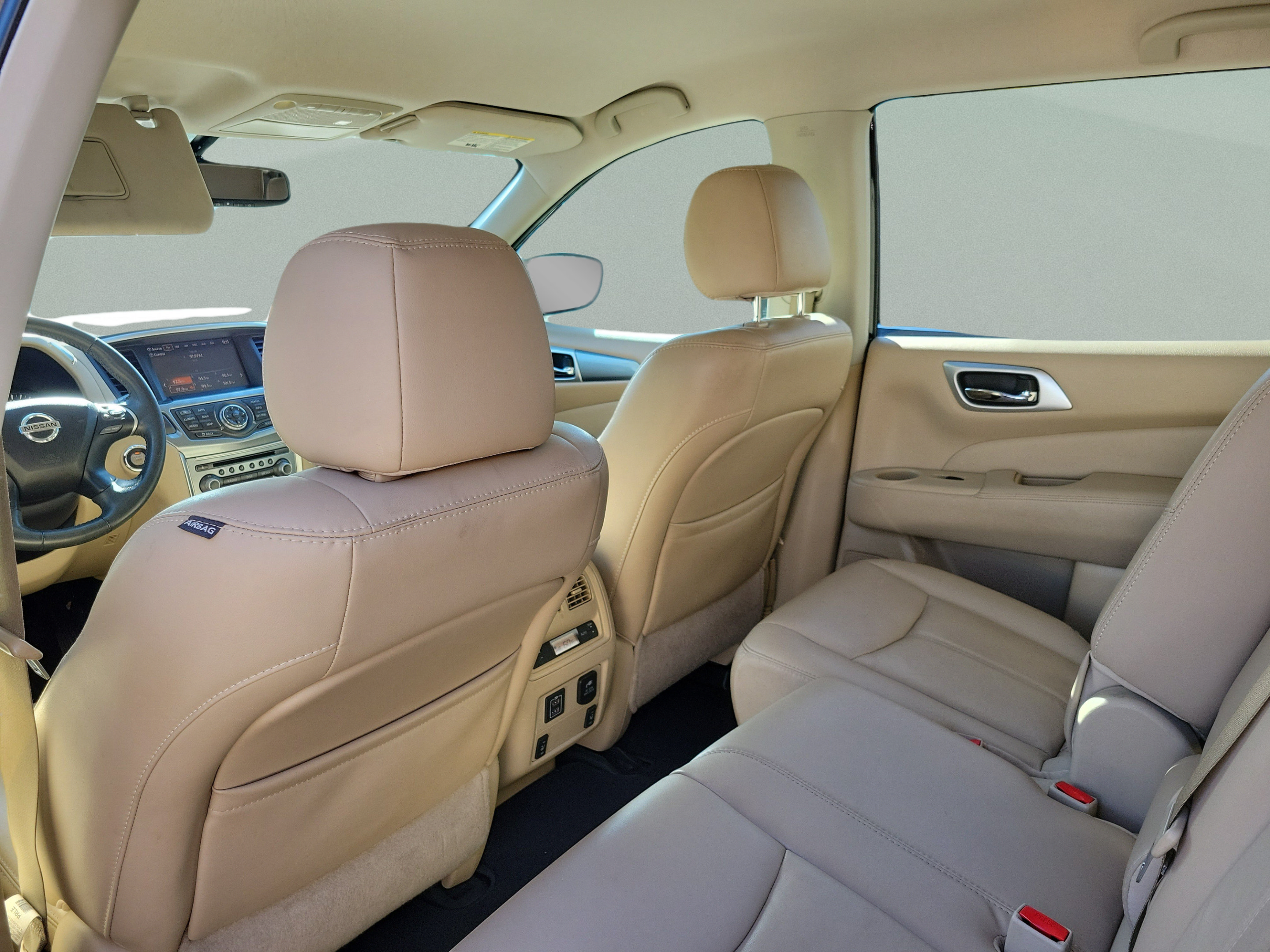 Used 2018 Nissan Pathfinder SL FWD image 23