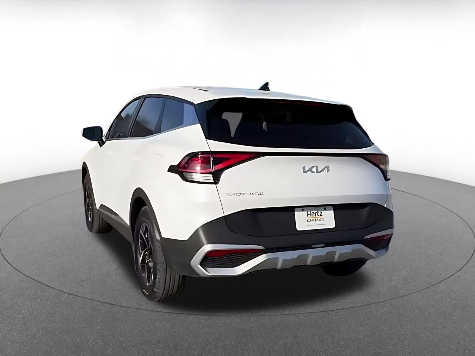 Used 2025 Kia Sportage LX image 11