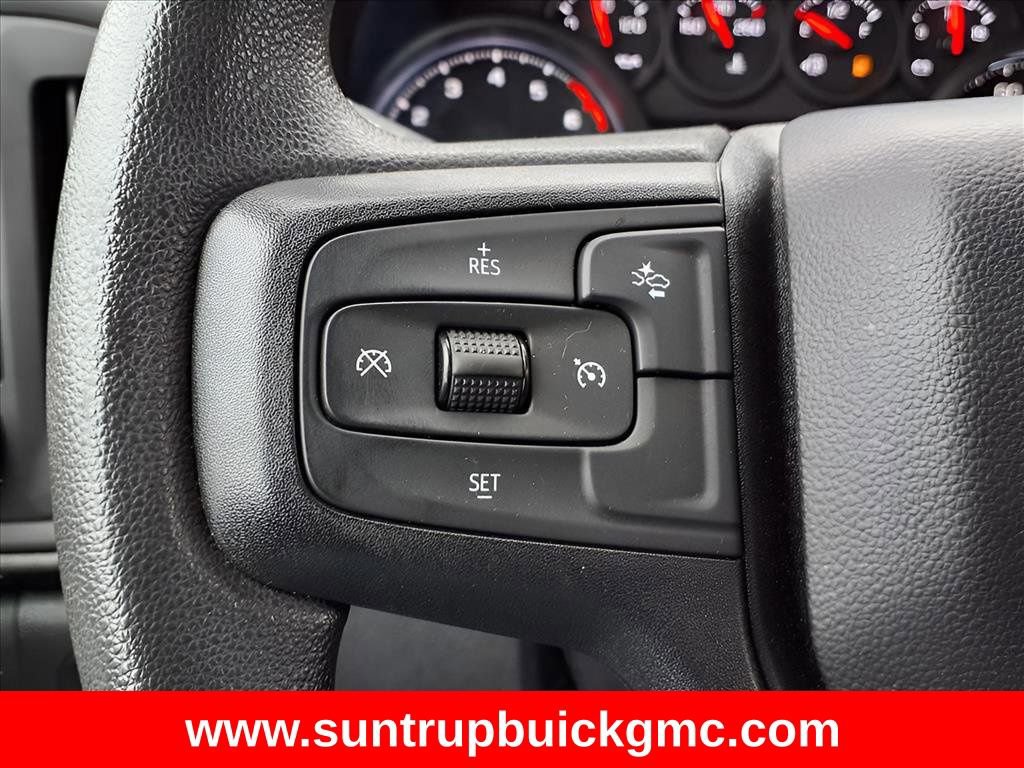 Used 2024 Chevrolet Silverado 2500 Custom w/ Custom Value Package image 17