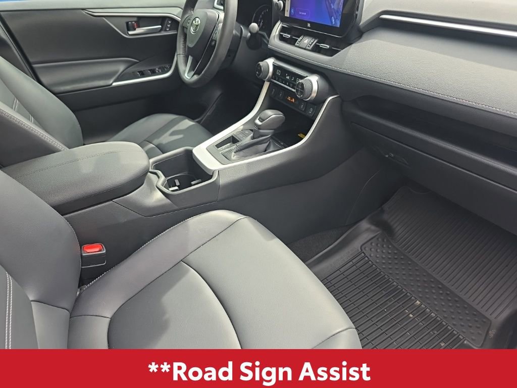 Used 2023 Toyota RAV4 XLE Premium FWD image 16