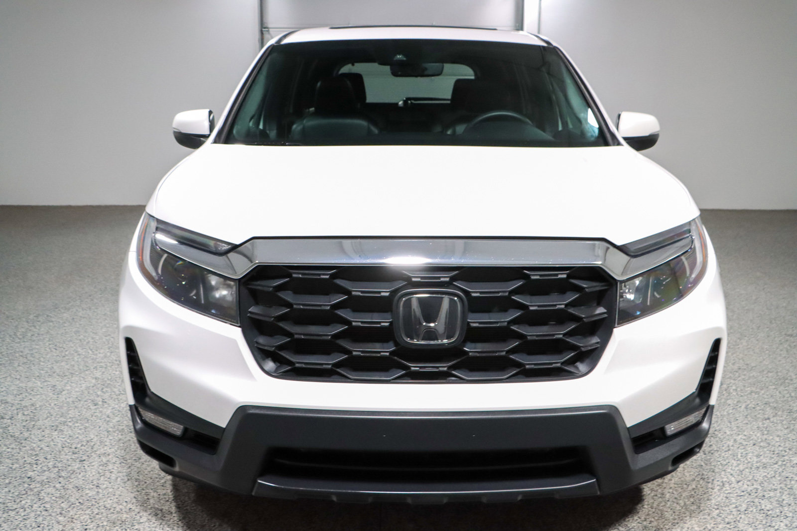 Used 2023 Honda Passport EX-L image 4