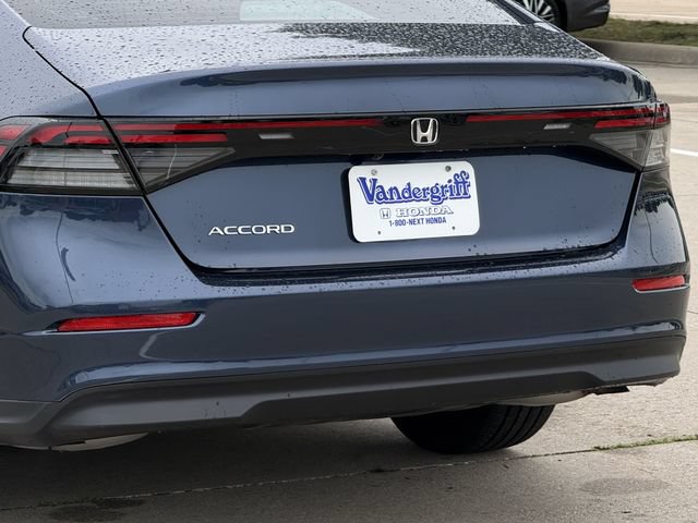 Used 2025 Honda Accord SE image 6