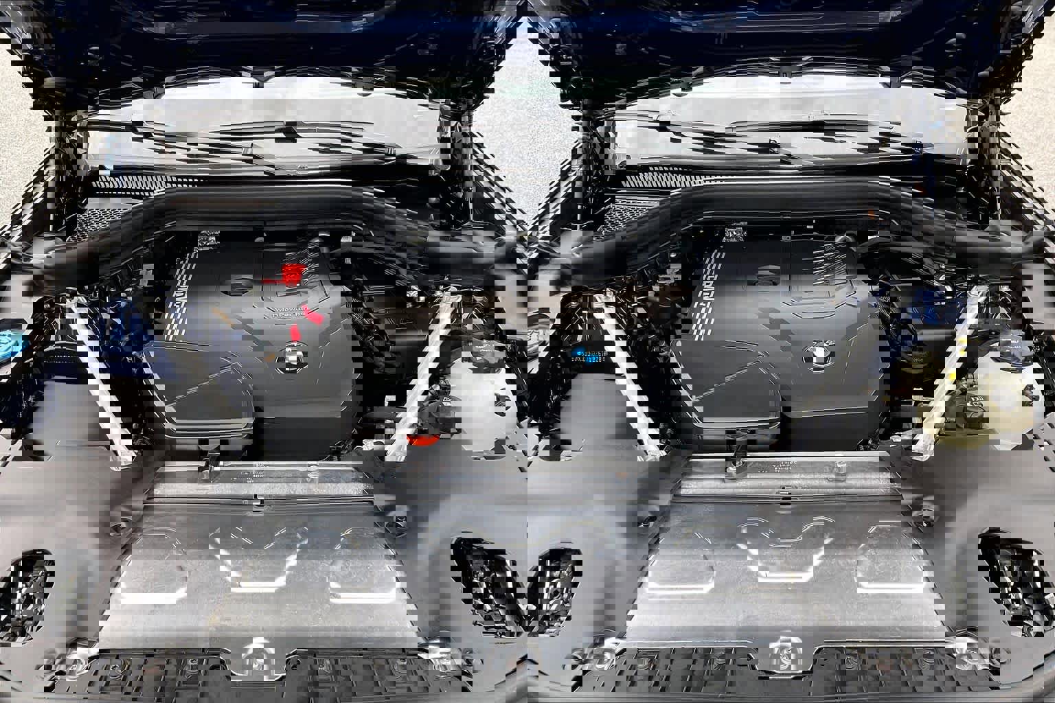 Used 2025 BMW X4 xDrive30i image 33