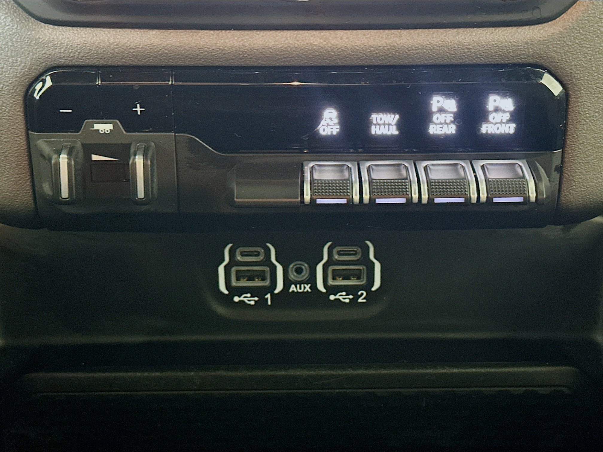 Used 2023 RAM 1500 Lone Star AWD/4WD image 25