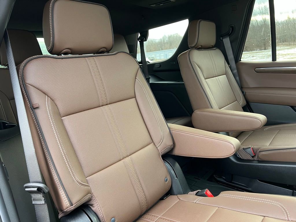 New 2026 Chevrolet Tahoe High Country image 18