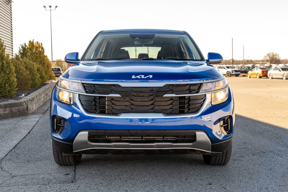 Used 2024 Kia Seltos LX image 6