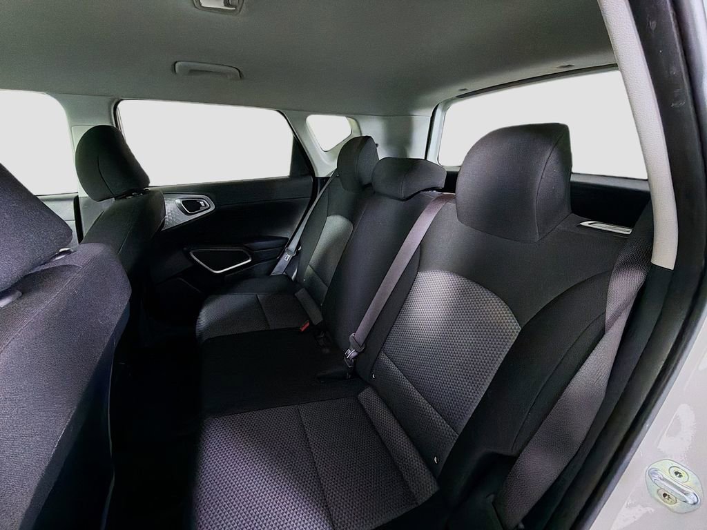 Used 2024 Kia Soul LX w/ Option Group 015 image 22