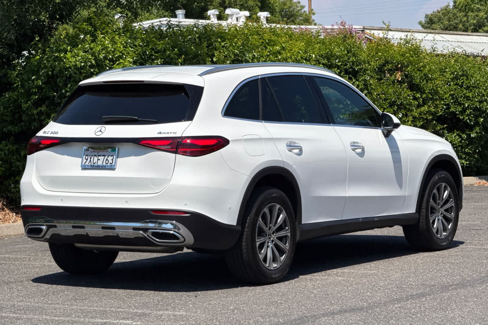 Certified 2026 Mercedes-Benz GLC 300 4MATIC image 3