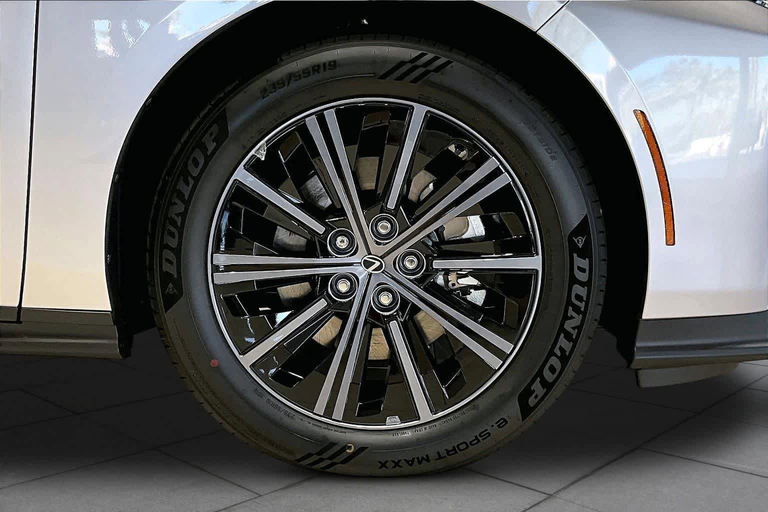 New 2026 Lexus ES 350e FWD image 9