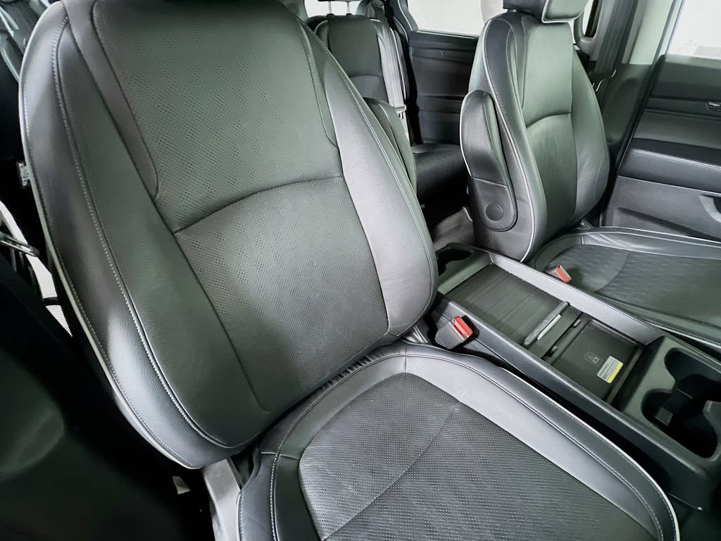 Used 2023 Honda Odyssey Elite image 31