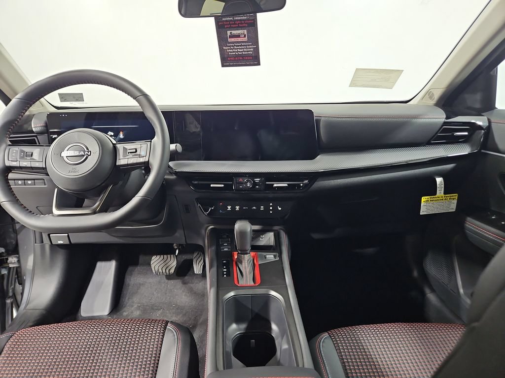 New 2026 Nissan Kicks SR w/ SR Premium Package AWD/4WD image 18