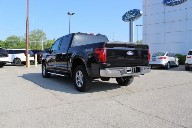 Used 2025 Ford F150 XLT w/ Equipment Group 301A Standard AWD/4WD image 3