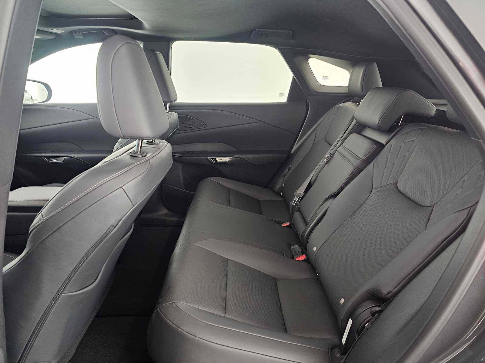 Used 2025 Lexus RX 350 FWD w/ Technology Package image 16