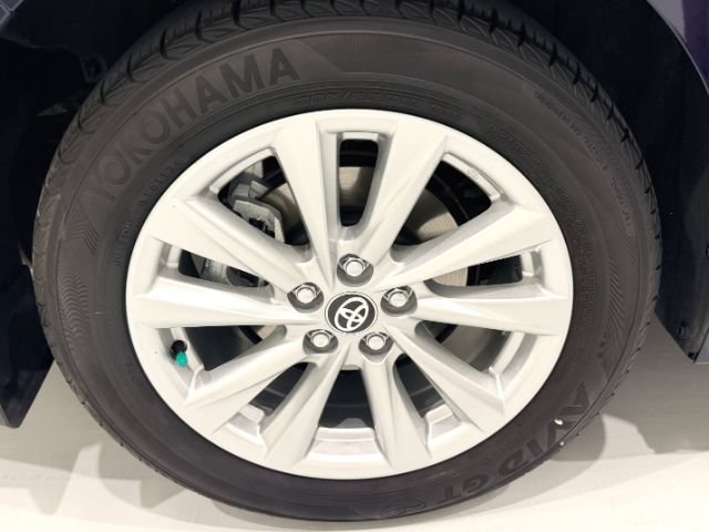 Used 2024 Toyota Corolla XLE FWD image 9