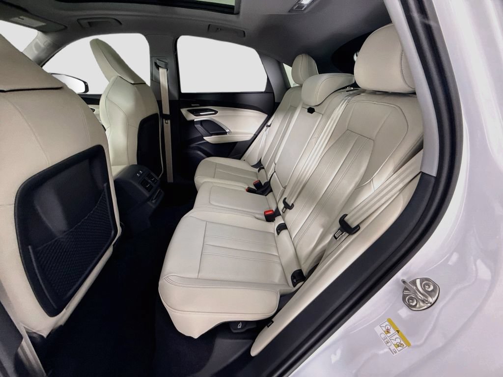New 2026 Audi Q5 Premium Plus AWD/4WD image 22