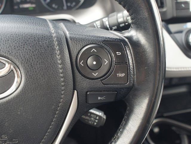 Used 2018 Toyota RAV4 Limited w/ All Weather Liner Package image 12