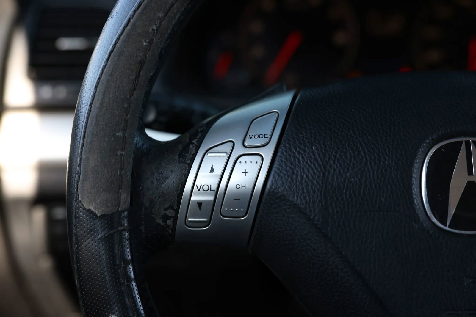 Used 2004 Acura TSX image 27