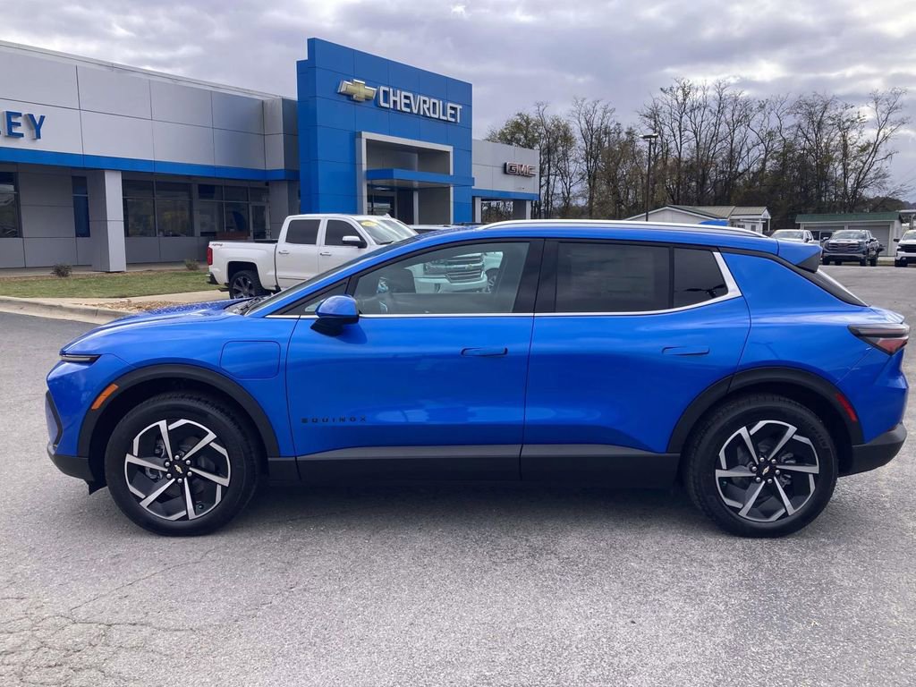 New 2026 Chevrolet Equinox EV LT image 7