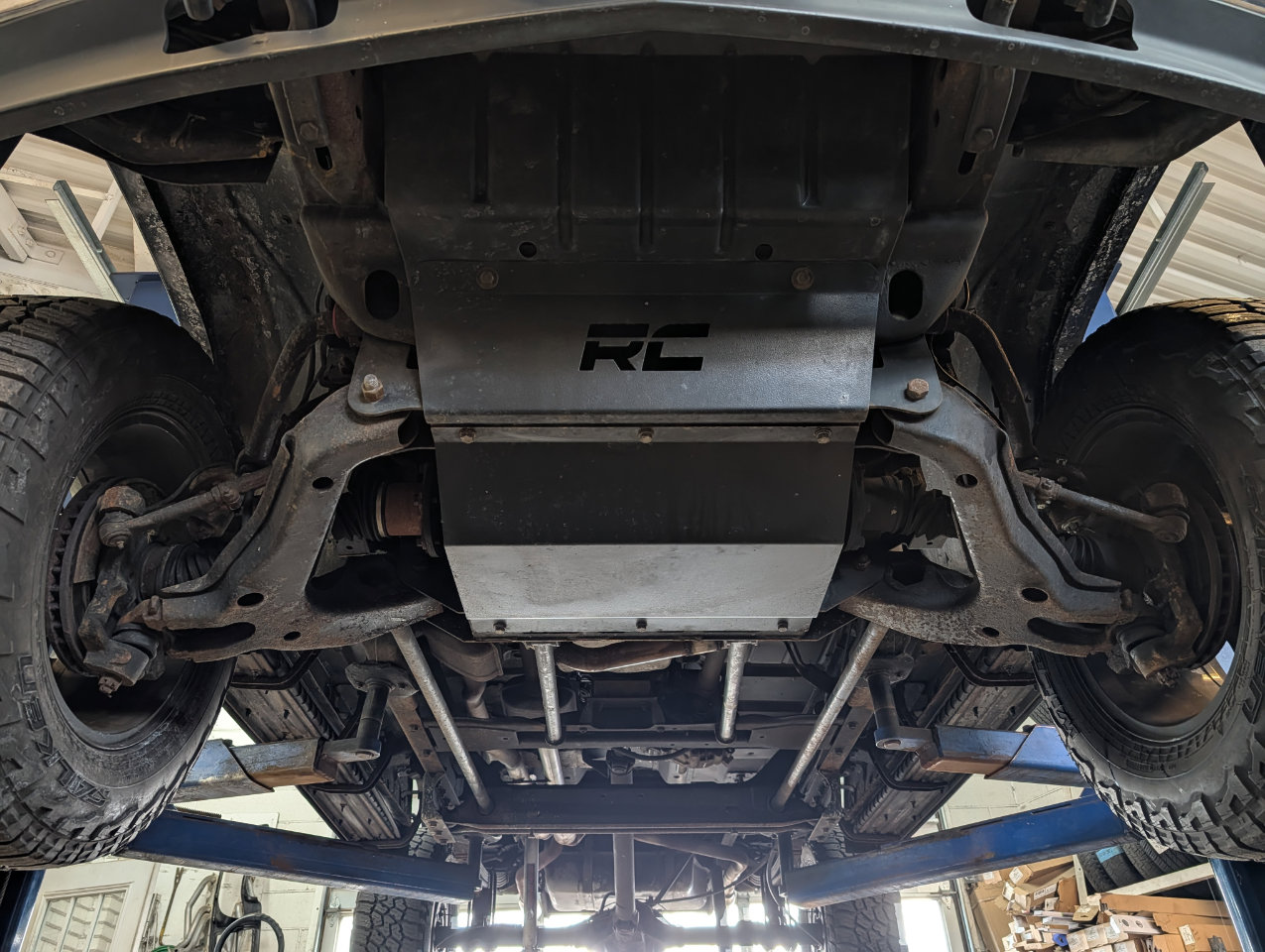 Used 1999 Chevrolet Tahoe 4WD 2-Door w/ Preferred Equipment Group image 20