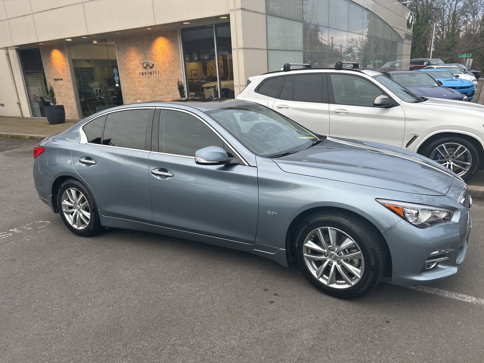 Used 2017 INFINITI Q50 Premium w/ 2.0T Premium Plus Package image 4