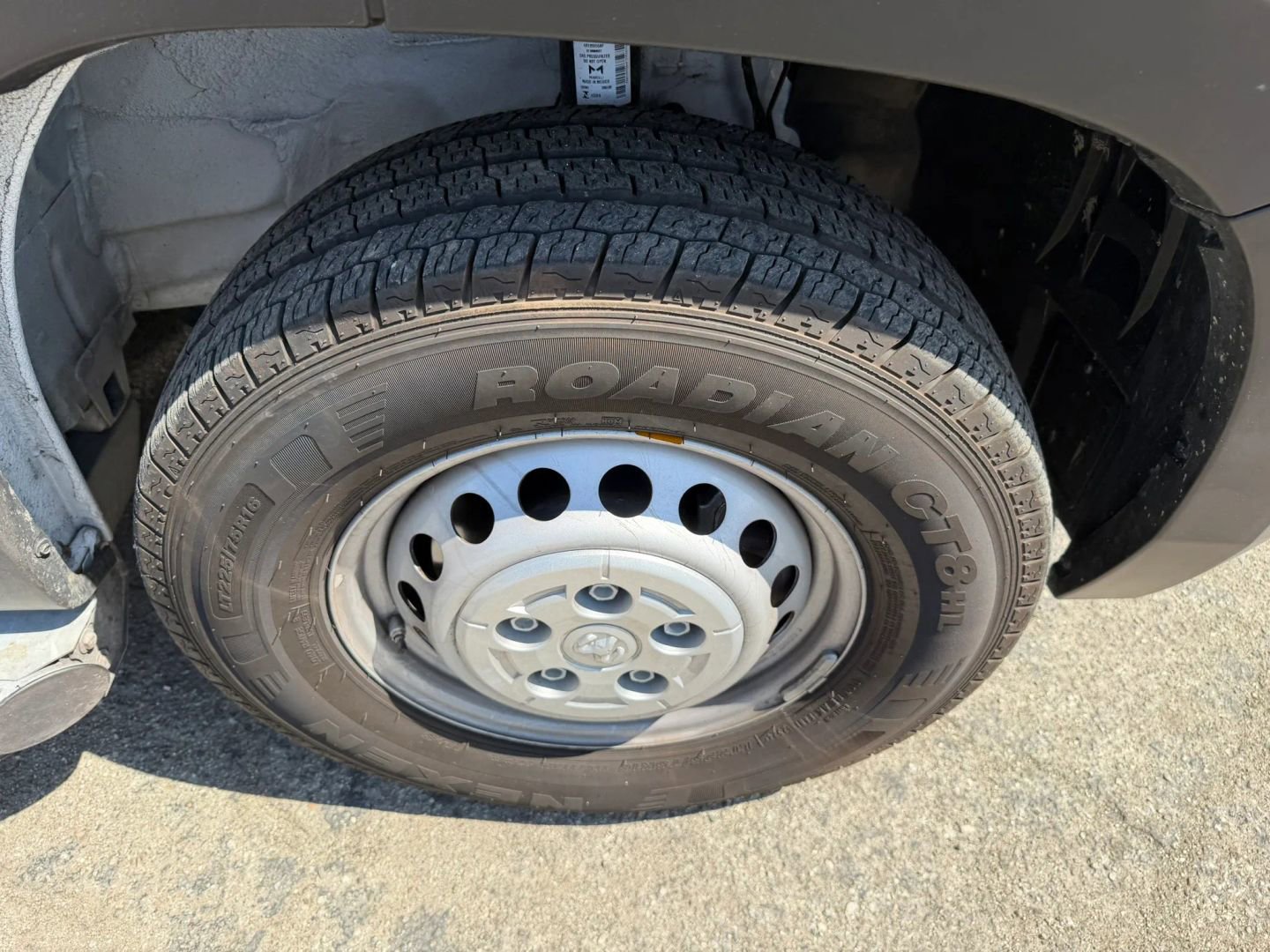 Used 2025 RAM ProMaster 2500 w/ U-Haul Equipment Group image 26