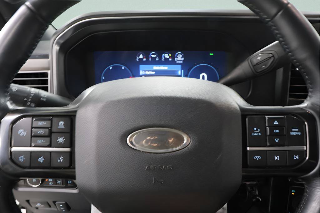 Used 2025 Ford F250 Platinum w/ FX4 Off-Road Package AWD/4WD image 15