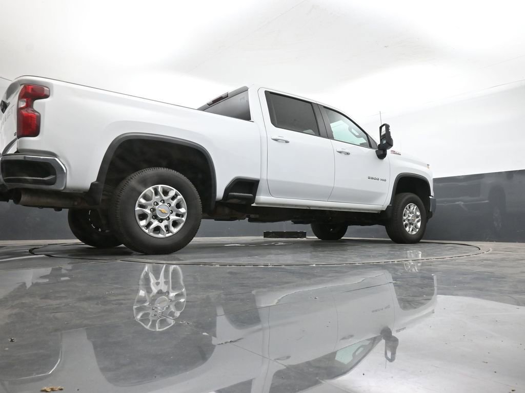 Used 2024 Chevrolet Silverado 2500 LT image 37