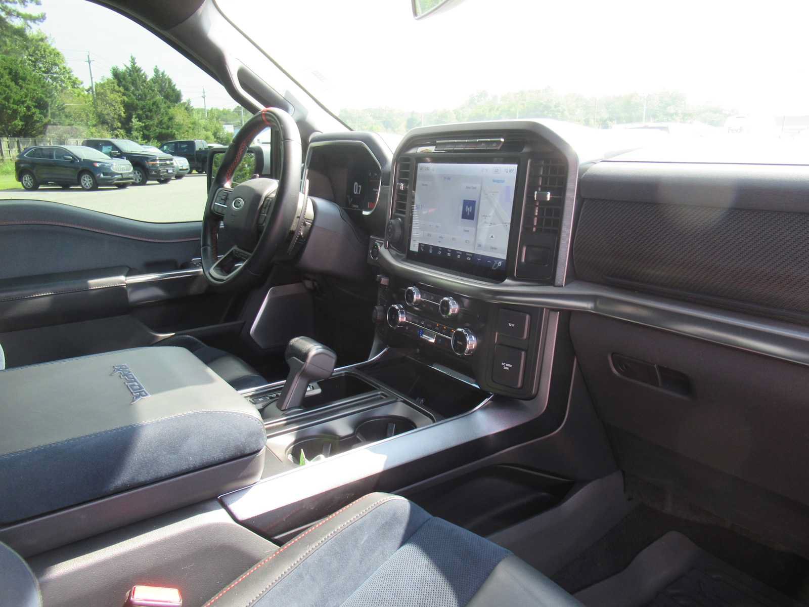 Used 2022 Ford F150 Raptor w/ Raptor 37 Performance Package AWD/4WD image 18