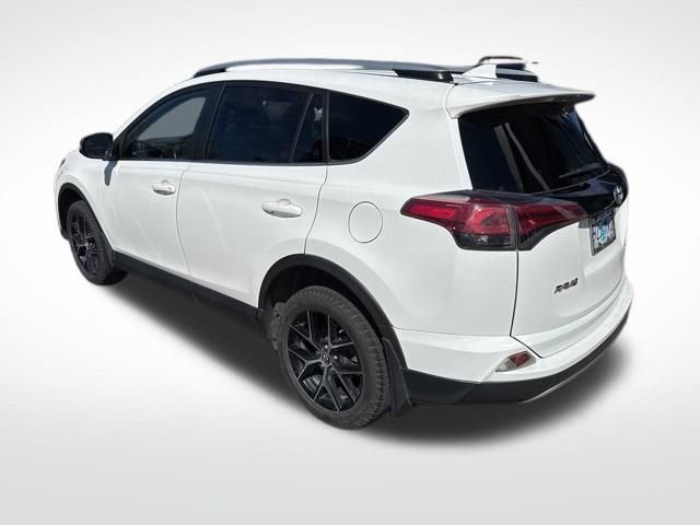 Used 2018 Toyota RAV4 SE w/ Power Extra Value Package image 7