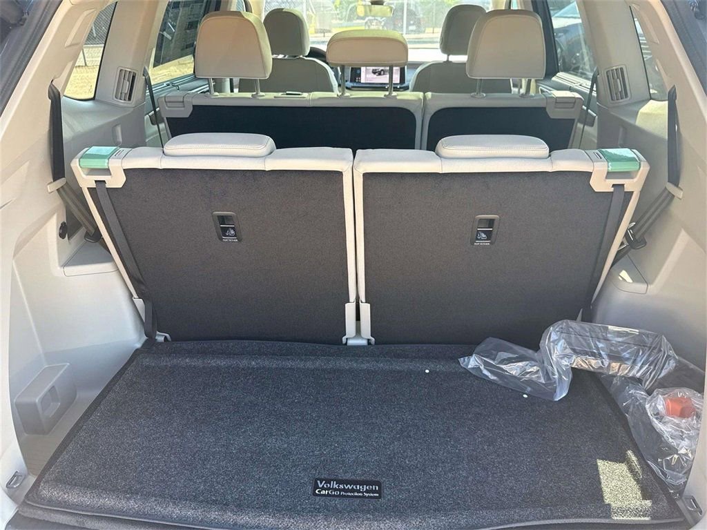 New 2026 Volkswagen Atlas SEL Premium R-Line image 27