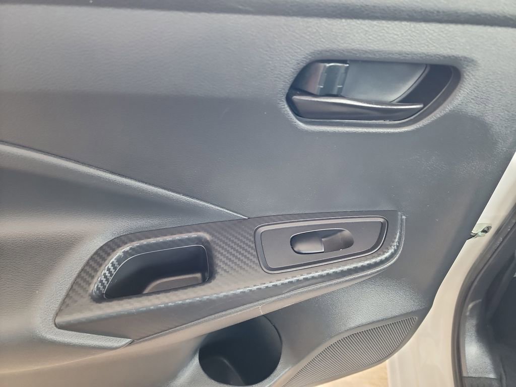 Used 2022 Nissan Versa S FWD image 36